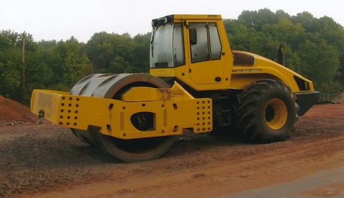 Bomag 332 deep impact - bomag,
