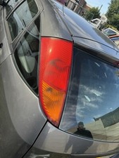 2001- 2005 FORD FOCUS 1.8 TDCI BREAKING NS PASSENGER SIDE REAR LIGHT