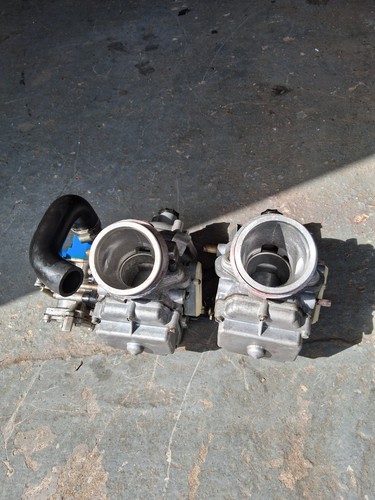 Twin carb set for 1983 - twin,