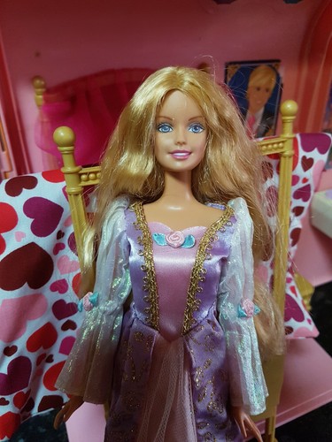 Barbie rapunzel doll - barbie,
