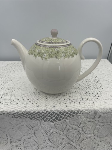 Denby monsoon daisy teapot - denby, 2