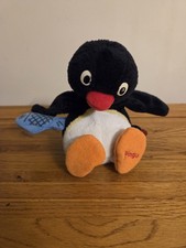  Pingu Penguin 6" Plush Soft Toy With Fish - 2003 The Pyrgos Group  GOLDEN BEAR