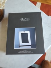 Vera Wang Wedgwood Infinity
