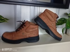 Woman's Lacoste leather boots size UK5 eur 38 ?great condition