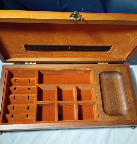 Vintage american walnut claw - american,