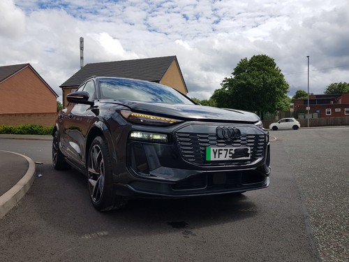 Audi tron edition - q6,