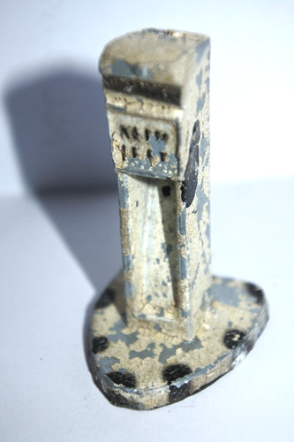 Vintage lead road scene - scene,