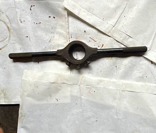 Round die stock - die, holder