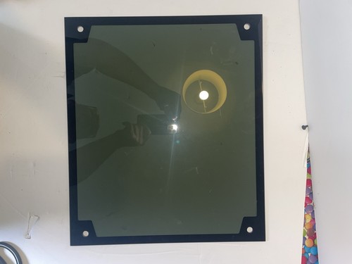 Glass side panel for the - side,