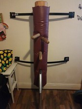 Wing chun wooden dummy wall - chun,