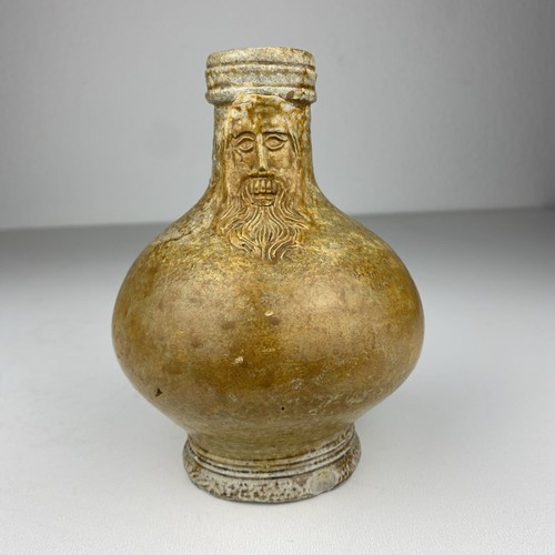 Old bearded man jug bearded