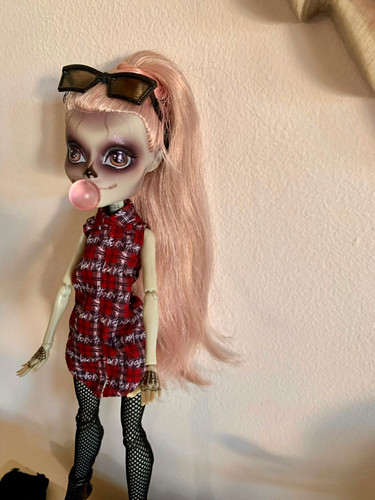 Monster high zombie gaga - high,