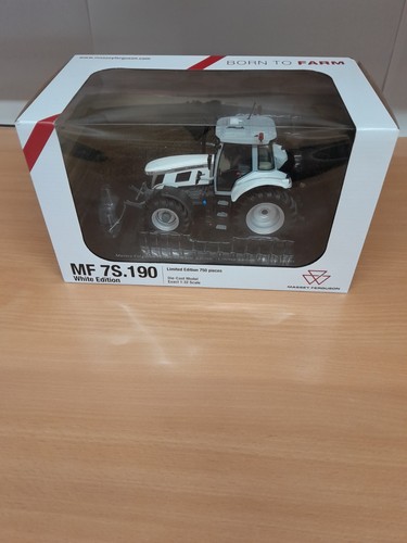 Universal hobbies massey - universal,