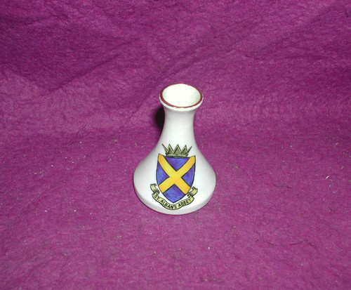 Goss crested china club - china, vase