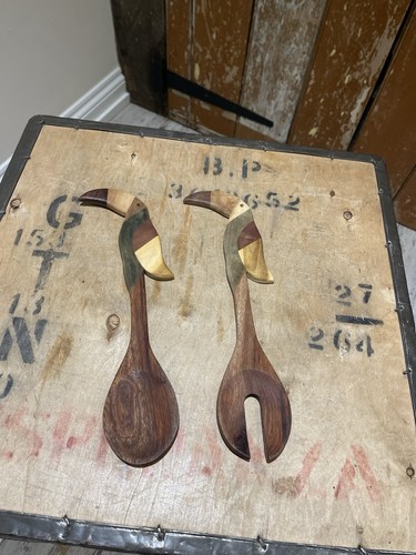 Vintage wooden toucan - toucan, salad