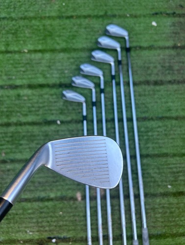 Mizuno right handed - right-handed, clubs