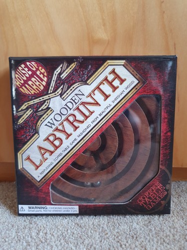 Wooden labyrinth puzzle - labyrinth,