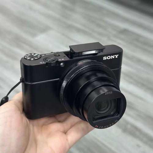 Sony cyber shot rx100 - rx100, vii