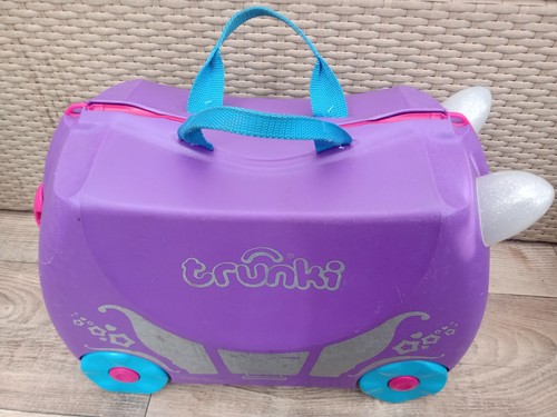 Penelope the princess - the, trunki