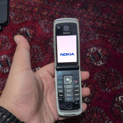 Retro unlocked nokia 6600 - unlocked, fold