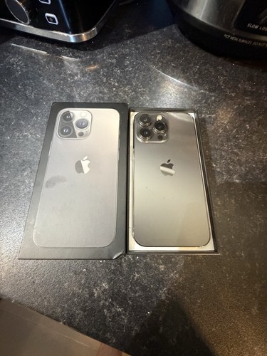 Iphone pro 512gb - 13, space