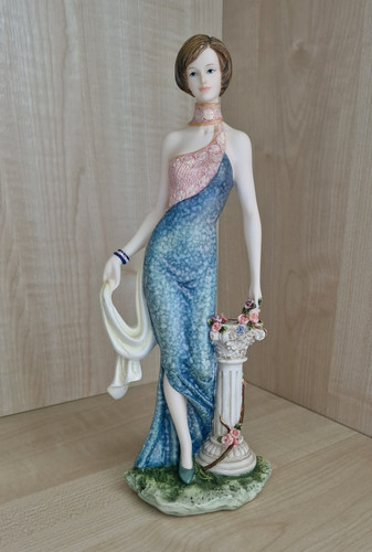 The regal collection - collection, melissa