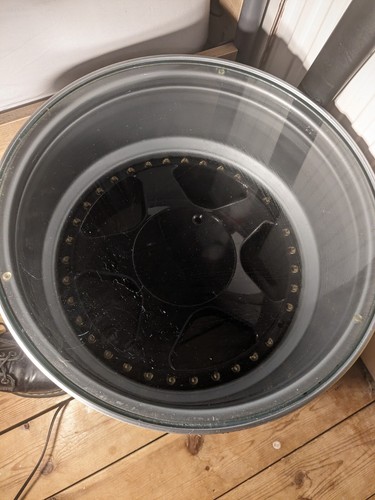 Futura wheel table - wheel,