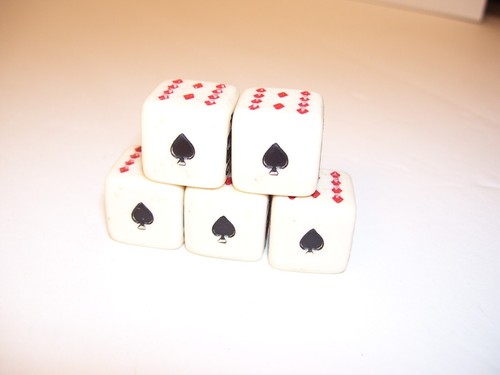 Vintage old poker dice set - vintage,