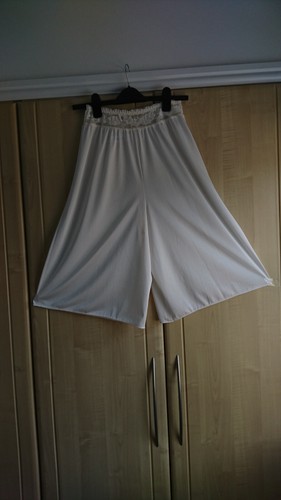 Vtg michael ivory glossy - ivory,