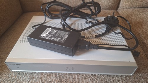 Cisco c1117 isr - cisco,