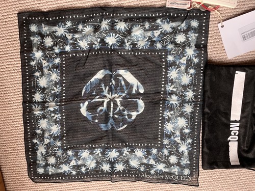 Alexander mcqueen scarf - alexander,