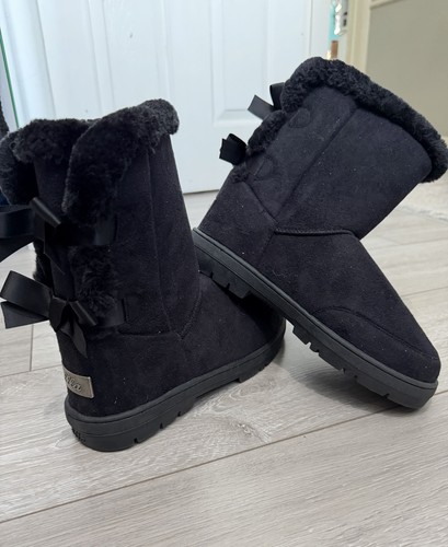 Furry black suede boots size - boots,