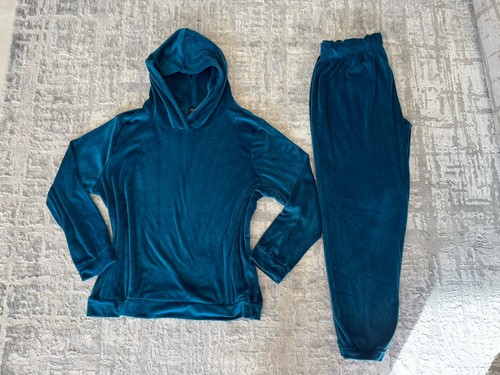 Coziest y2k teal velour - coziest,