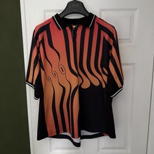 Nike shirt size - tn, xl