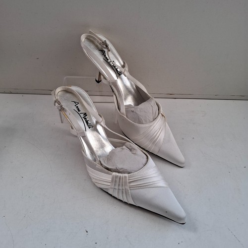 Anne michelle white high - anne,