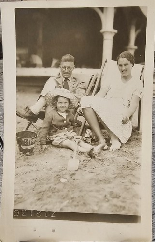 Vintage 1930s real photo - 1930s,