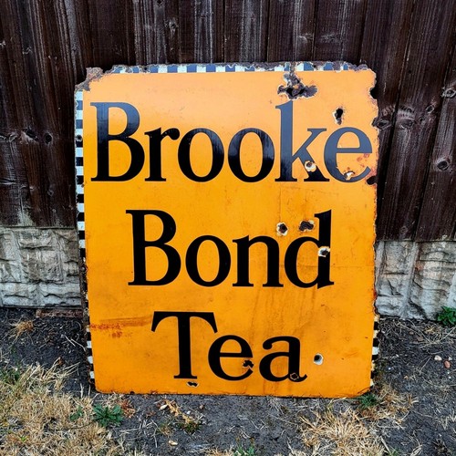 Large brooke bond tea enamel - brooke,