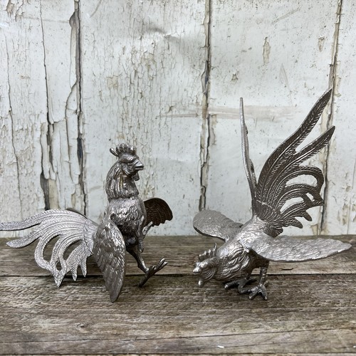 Pair vintage metal fighting - pair,