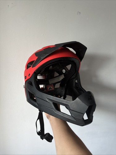 Medium sized mtb helmet - sized,