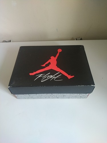 Air jordan retro empty shoe - 4,