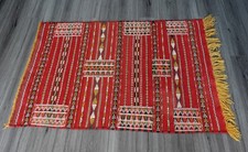 Woven woollen Moroccan kilim, in very good condition