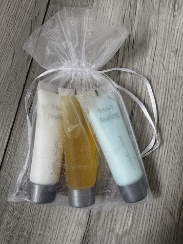 Fresh feeling toiletries