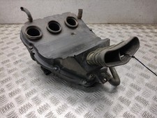 2005 TRIUMPH SPRINT ST 1050 1050 SPRINT ST 1050 Air Box