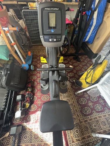 Pro form rowing - machine, with