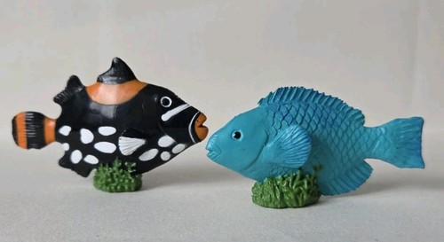 Safari ltd small parrot - safari,
