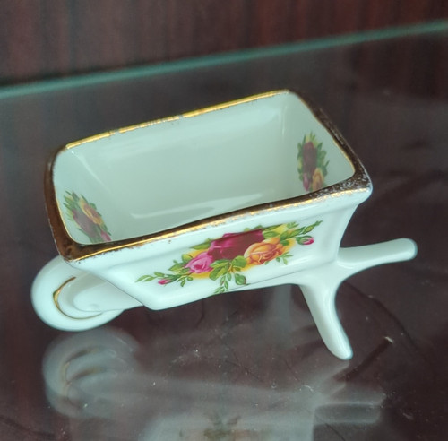 Royal albert old - royal, country
