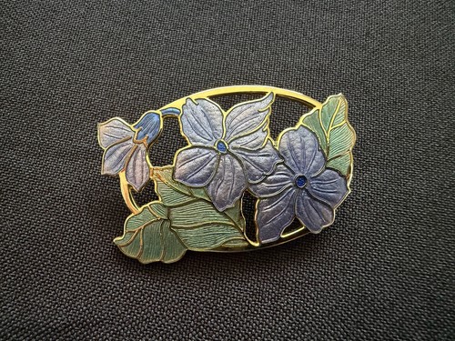 Vintage fish crown - vintage, enamel