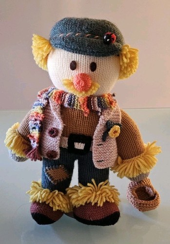 Hand knitted grandpa - hand-knitted, scarecrow