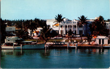 Postcard Bay Harbor Hotel Yacht Club Miami Beach Florida Chrome Unposted