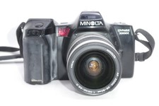 Minolta Dynax 7000i SLR 35mm